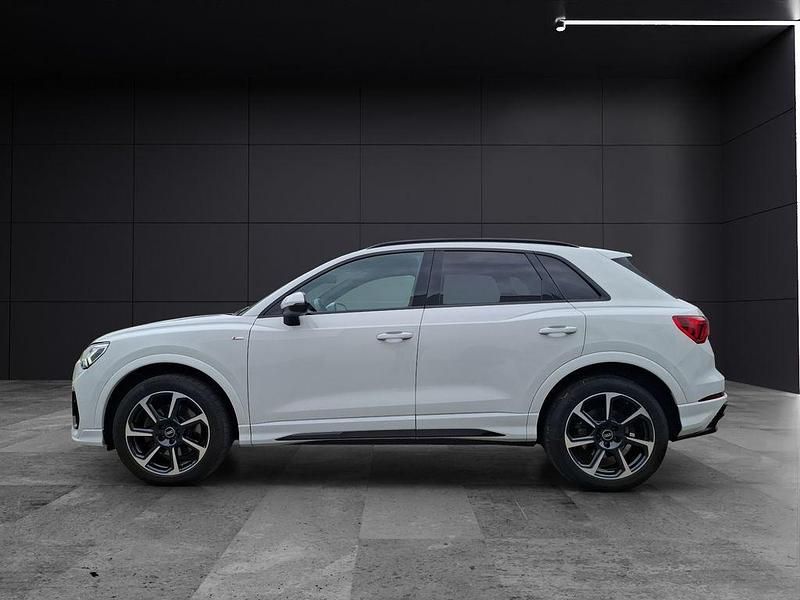 Gebraucht Audi Q3 S-Line 200 PS (147 kW) 2022 Gletscherweiß metallic SUV