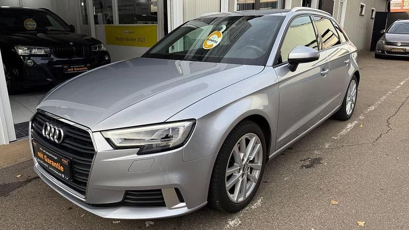 Gebraucht Audi A3 Sport 150 PS (110 kW) 2019 Florettsilber Limousine