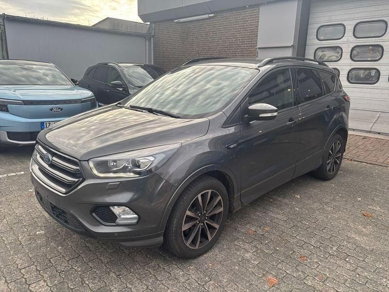 Gebraucht Ford Kuga ST-Line 179 PS (131 kW) 2019 Magneticgrau (metallic) SUV