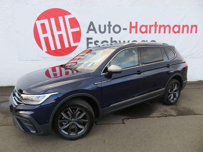 Gebraucht VW Tiguan Allspace Move 200 PS (147 kW) 2023 Atlatic blue SUV