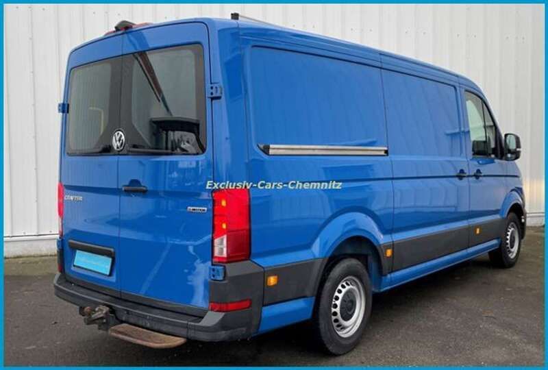 Gebraucht VW Crafter 177 PS (130 kW) 2019 Blau Van