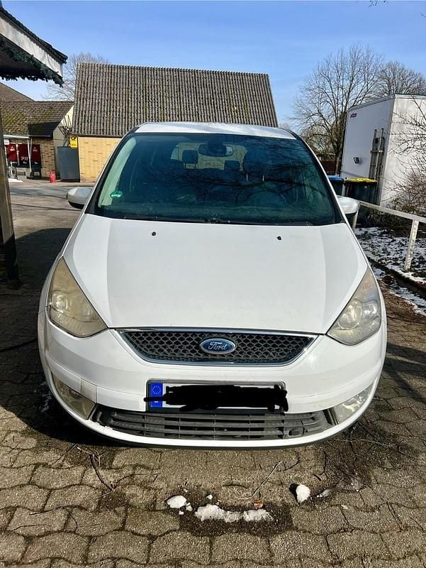 Gebraucht Ford Galaxy Ghia 145 PS (106 kW) 2008 Weiß Van / Kleinbus