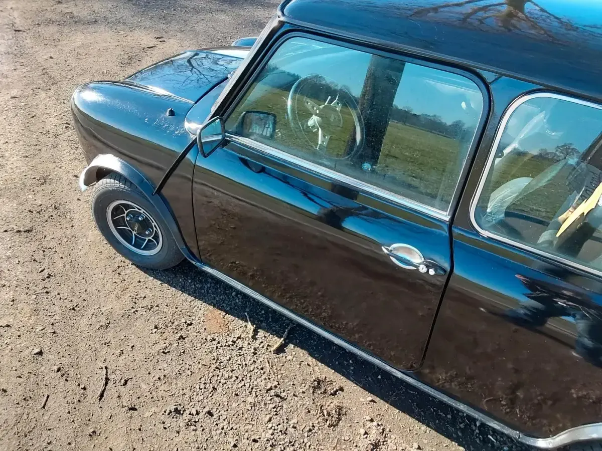Gebraucht Austin Mini 36 PS (26 kW) 1984 Schwarz Kleinwagen