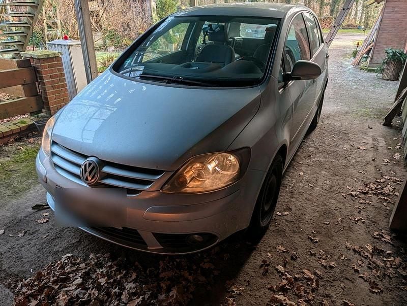 Silber Gebraucht 2006 VW Golf V Kleinwagen | 2.977 € (Guter Preis) - Bild 1/4