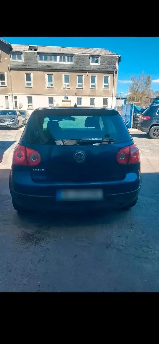 Gebraucht VW Golf V 80 PS (58 kW) 2008 Blau Kleinwagen