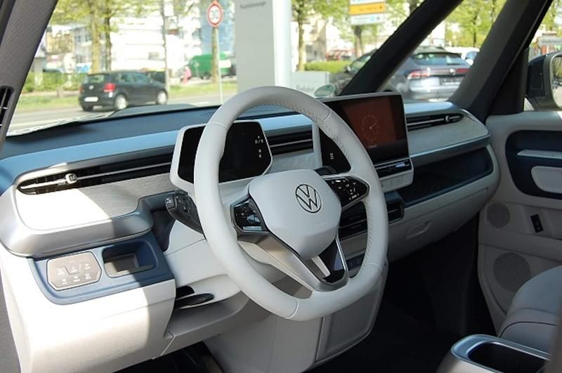 Gebraucht VW ID. Buzz Pro 150 kW (204 PS) 2022 Candyweiß Van / Kleinbus