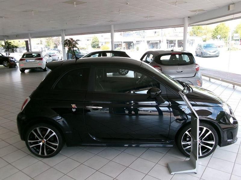 Schwarz Gebraucht 2016 Abarth 595 Kleinwagen | 15.995 € (Fairer Preis) - Bild 1/4