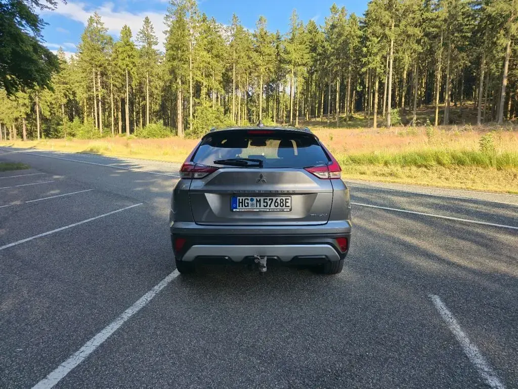 Gebraucht Mitsubishi Eclipse Cross Plus 188 PS (138 kW) 2021 Grau SUV