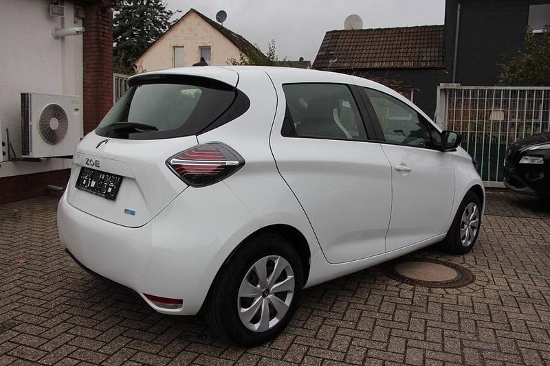 Gebraucht Renault Zoe Life 80 kW (109 PS) 2022 Weiß Kleinwagen