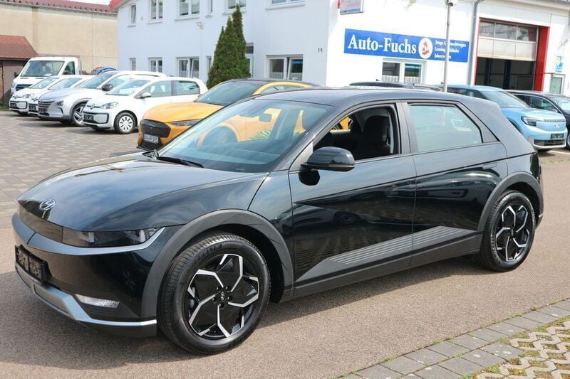 Abyss black Gebraucht 2023 Hyundai Ioniq 5 SUV | 28.999 € (Guter Preis) - Bild 1/4