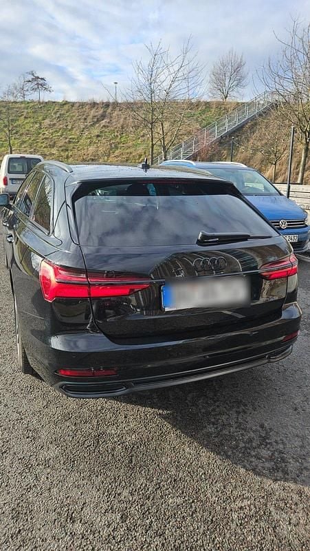 Gebraucht Audi A6 Sport 163 PS (119 kW) 2023 Schwarz Kombi