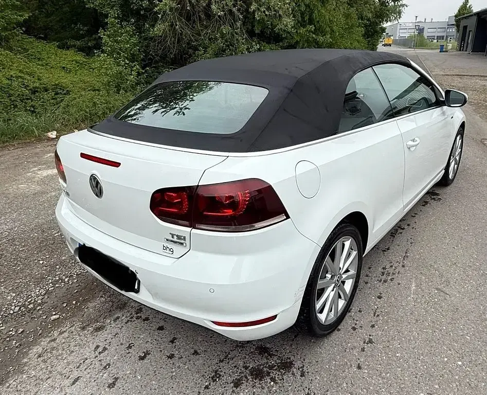 Gebraucht VW Golf Cabriolet 105 PS (77 kW) 2016 Weiß Cabrio
