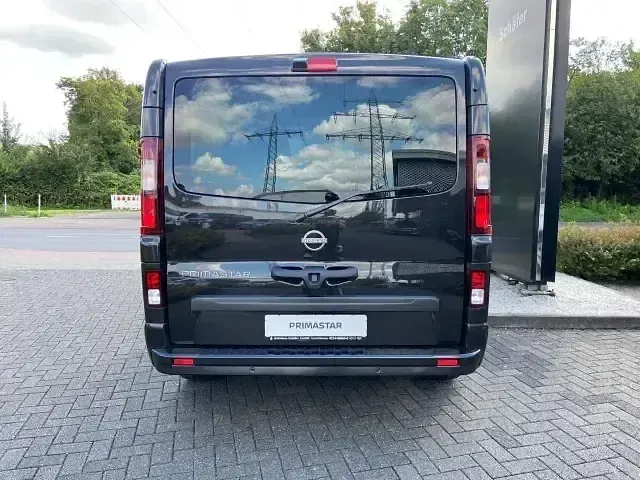 Gebraucht Nissan Primastar Tekna 170 PS (125 kW) 2025 Schwarz Van / Kleinbus