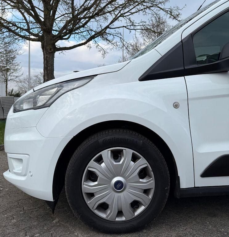 Gebraucht Ford Transit Connect 99 PS (72 kW) 2021 Weiß Van / Kleinbus