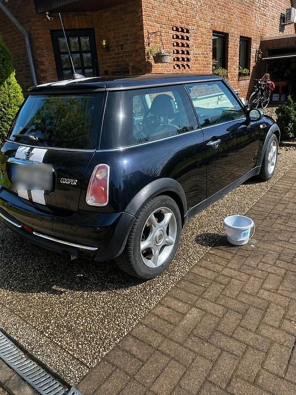 Usata Mini ONE 66 CV (48 kW) 2005 Nero Utilitaria