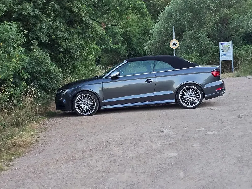Gebraucht Audi S3 Cabriolet Ambiente 300 PS (220 kW) 2020 Grau Cabrio