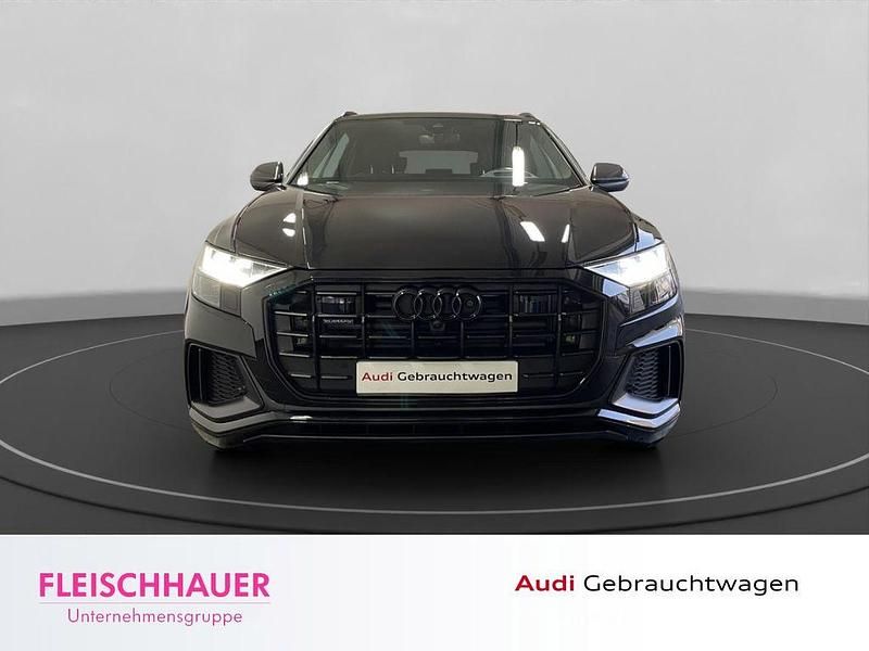 Gebraucht Audi Q8 Competition 286 PS (210 kW) 2022 Mythosschwarz metallic SUV