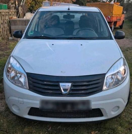 Weiß Gebraucht 2009 Dacia Sandero Kleinwagen | 1.500 € (Guter Preis) - Bild 1/4