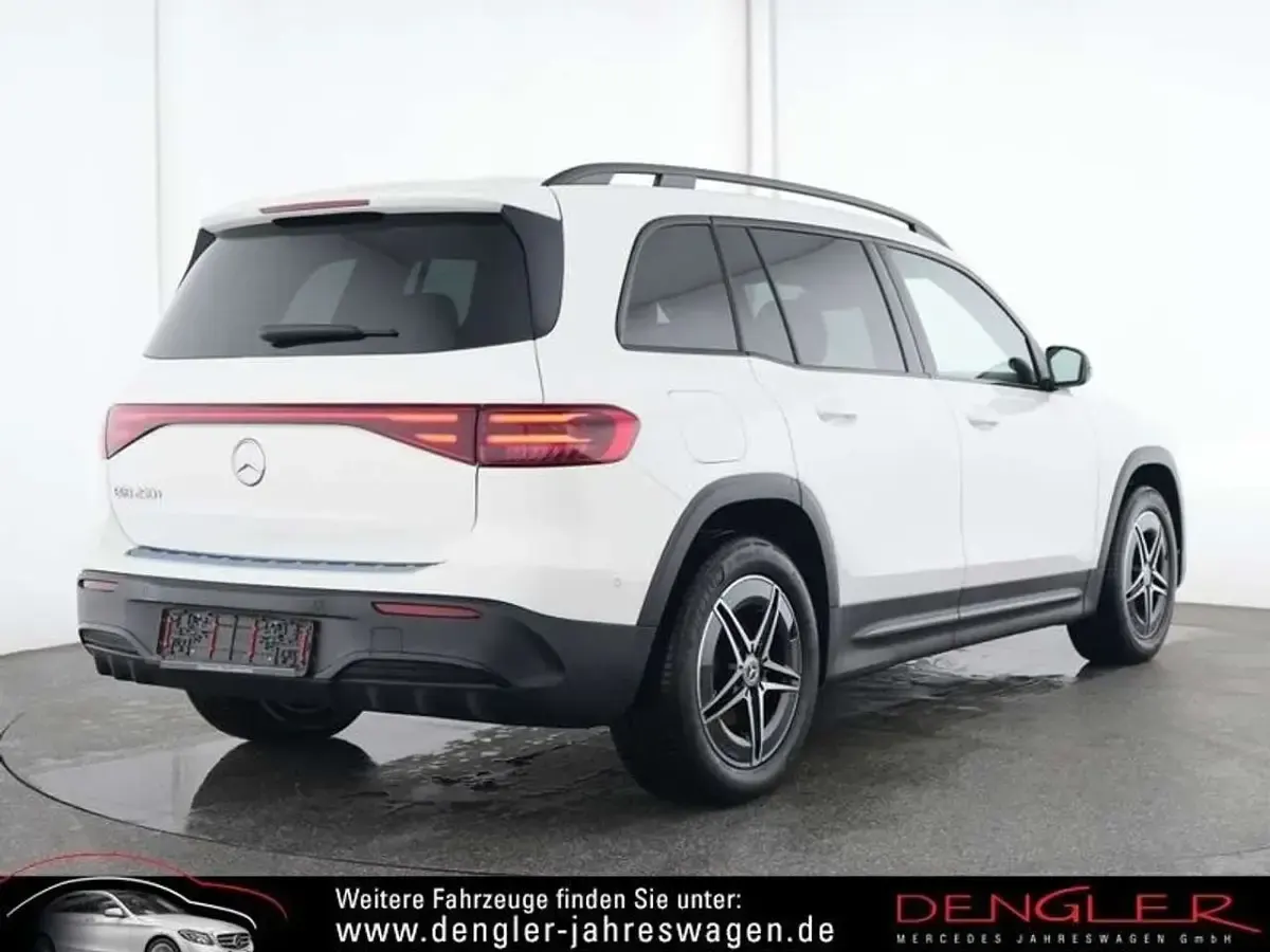 Gebraucht Mercedes EQB250 Advanced 139 kW (190 PS) 2024 Polarweiss SUV
