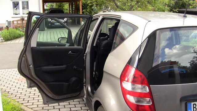 Gebraucht Mercedes A180 109 PS (80 kW) 2006 Braun metallic Kleinwagen