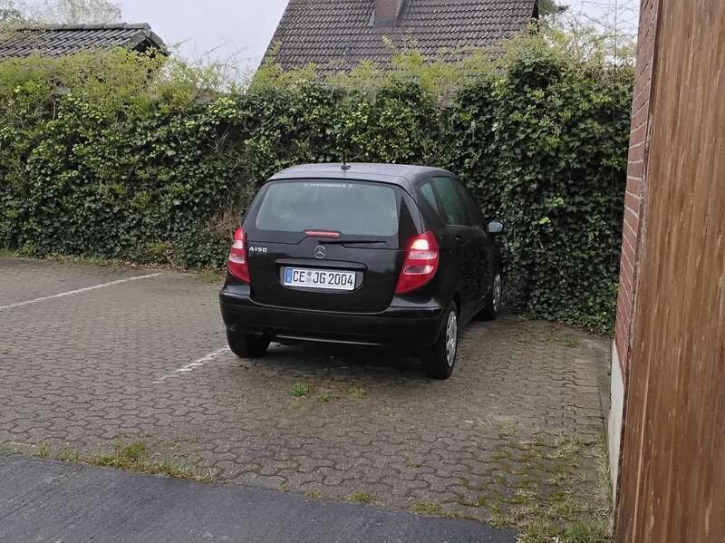 Schwarz Gebraucht 2006 Mercedes A150 Limousine | 5.100 € (Fairer Preis) - Bild 1/4