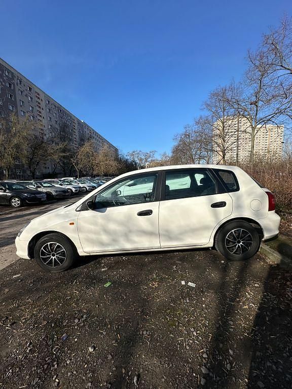 Gebraucht Honda Civic LS 90 PS (66 kW) 2002 Weiß Limousine