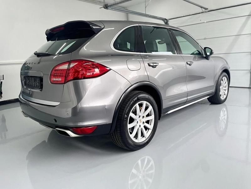 Gebraucht Porsche Cayenne S 400 PS (294 kW) 2012 Grau SUV