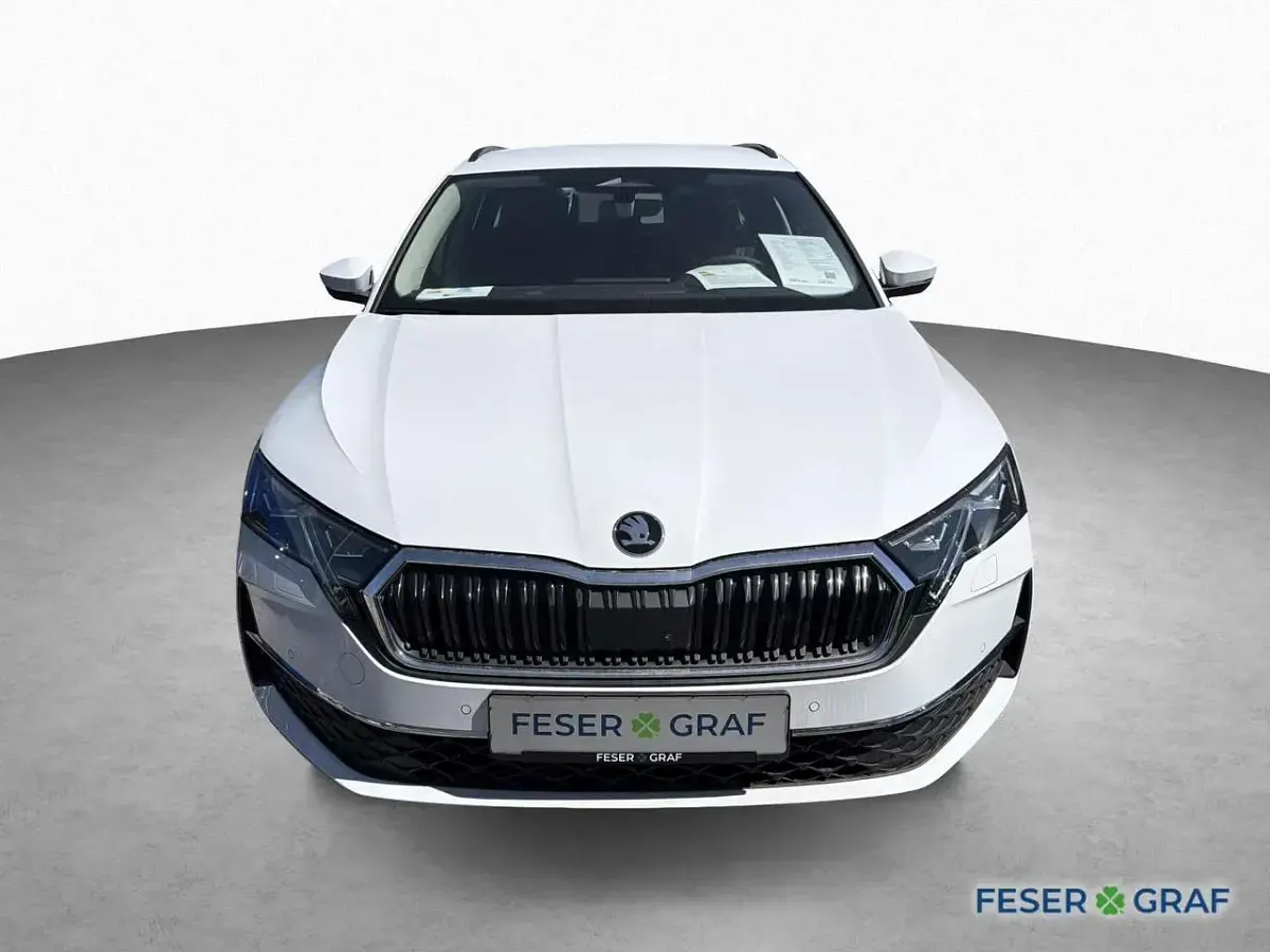 Nowe Skoda Octavia 150 KM (110 kW) 2026 Biały Kombi