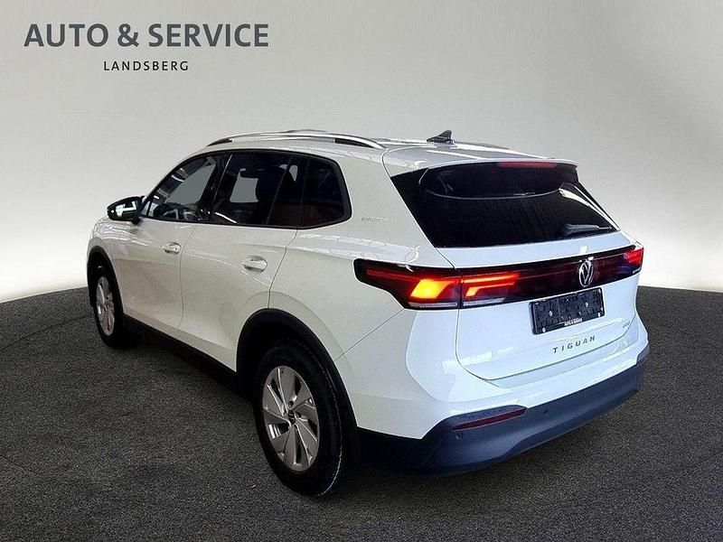 Neu VW Tiguan 131 PS (96 kW) 2026 Weiß SUV