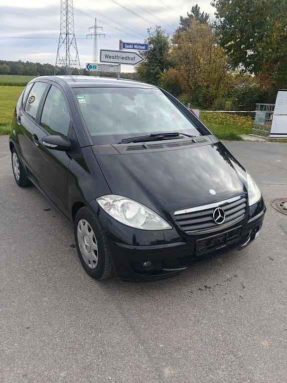 Schwarz Gebraucht 2008 Mercedes A150 Avantgarde Van / Kleinbus | 4.800 € (Fairer Preis) - Bild 1/4