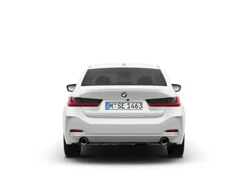 Gebraucht BMW 318 Comfort Edition 150 PS (110 kW) 2023 Weiß Limousine