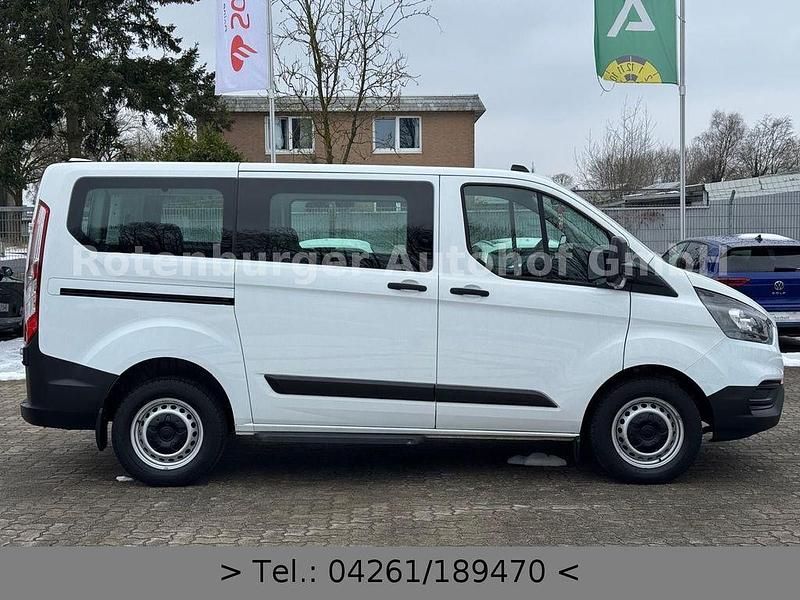 Gebraucht Ford Transit Custom 105 PS (77 kW) 2021 Weiß Van / Kleinbus