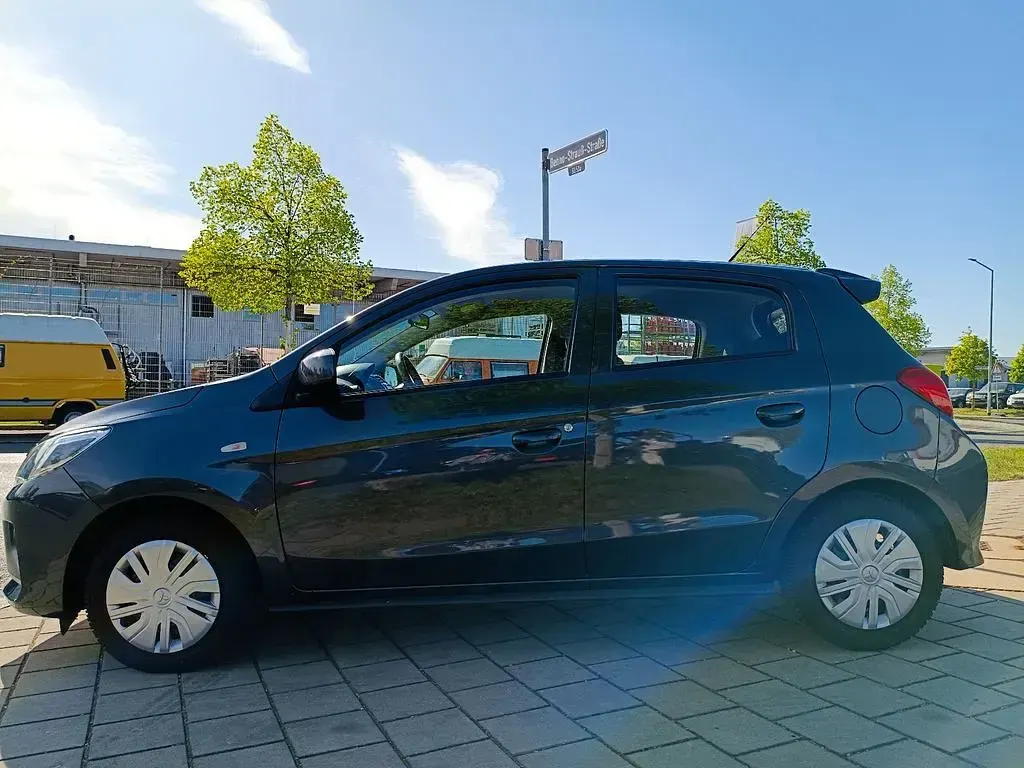 Gebraucht Mitsubishi Space Star Plus 71 PS (52 kW) 2025 Grau Kleinwagen