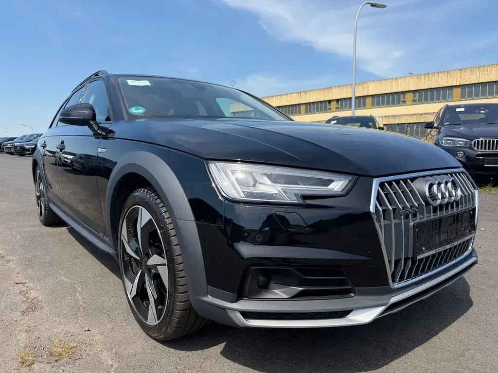 Gebraucht Audi A4 Allroad Sport 245 PS (180 kW) 2019 Brillantschwarz Kombi