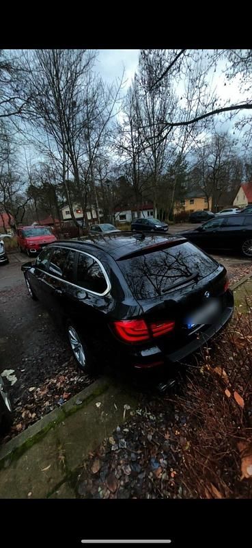 Gebraucht BMW 530 258 PS (189 kW) 2013 Schwarz Kombi
