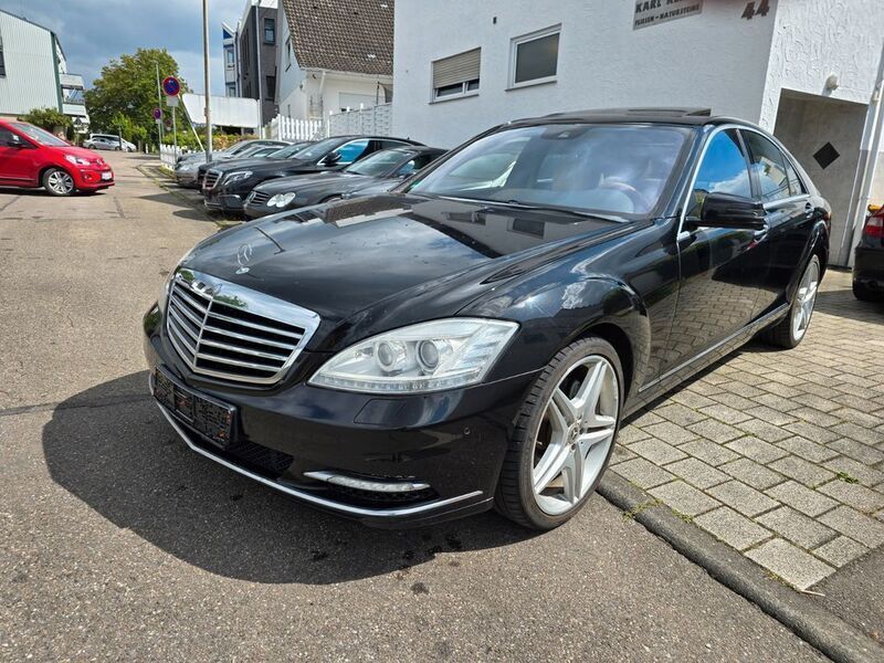 Schwarz Gebraucht 2010 Mercedes S500 AMG Limousine | 14.990 € (Superpreis) - Bild 1/4