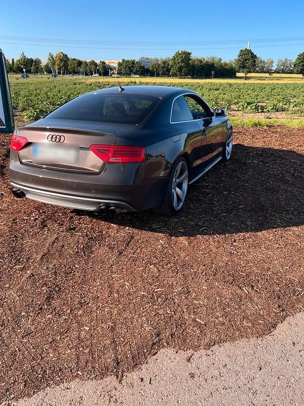 Gebraucht Audi S5 Performance 424 PS (311 kW) 2012 Braun Coupé