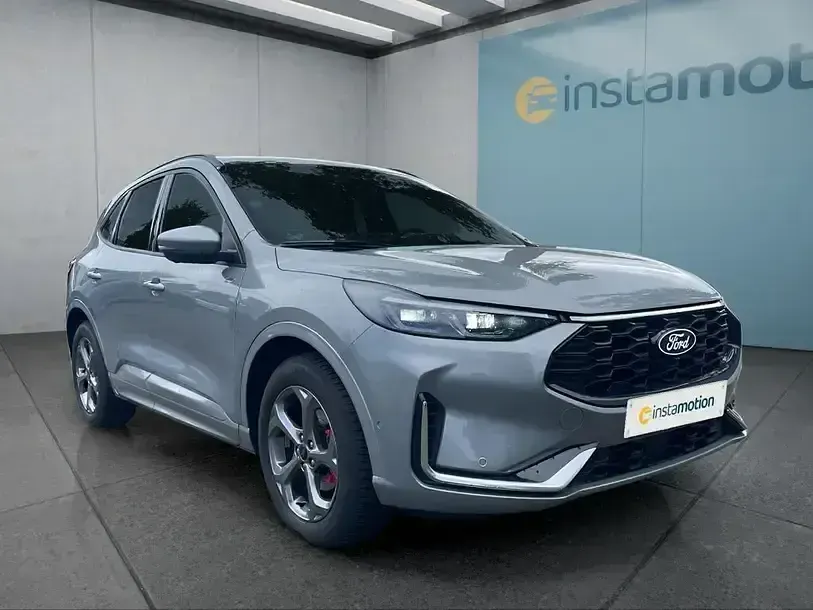 Gebraucht Ford Kuga ST-Line X 186 PS (136 kW) 2024 Silber SUV