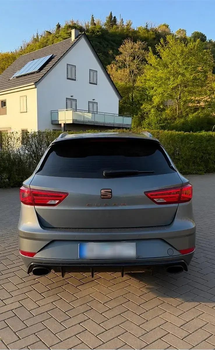 Gebraucht Seat Leon ST CUPRA 300 PS (220 kW) 2018 Grau Kombi