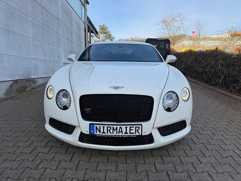 Gebraucht Bentley Continental GT 528 PS (388 kW) 2013 Weiß Coupé