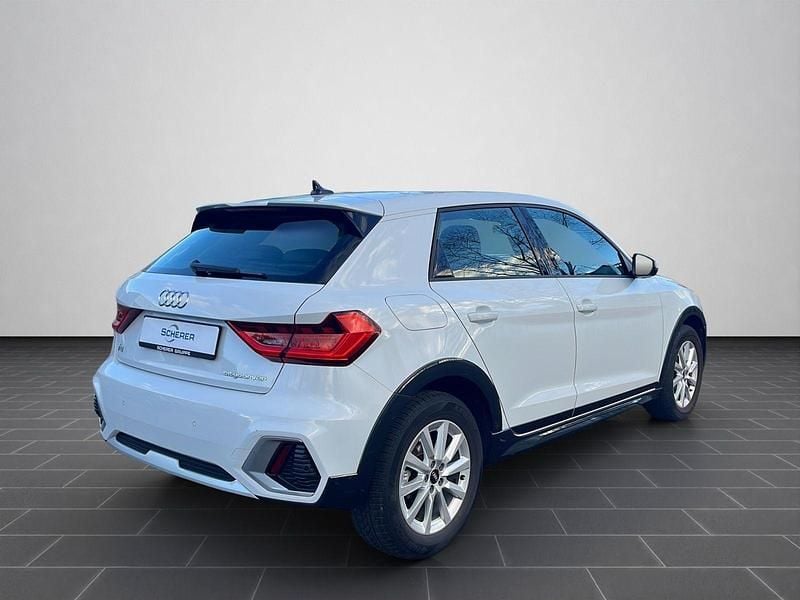 Gebraucht Audi A1 Advanced 110 PS (80 kW) 2021 Gletscherweiß metallic (metallic) Limousine