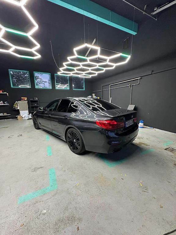 Gebraucht BMW M550 Performance 462 PS (339 kW) 2017 Grau Limousine