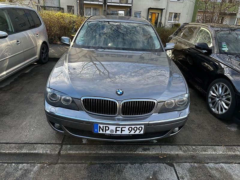 Gebraucht BMW 730 231 PS (169 kW) 2006 Grau Limousine