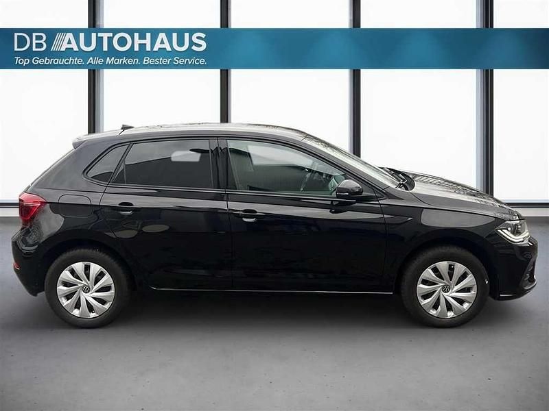 Gebraucht VW Polo Life 110 PS (80 kW) 2024 Schwarz Kleinwagen