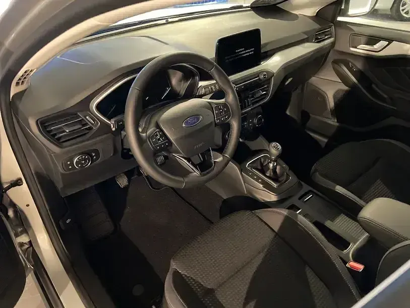 Gebraucht Ford Focus 123 PS (90 kW) 2021 Silber Kombi