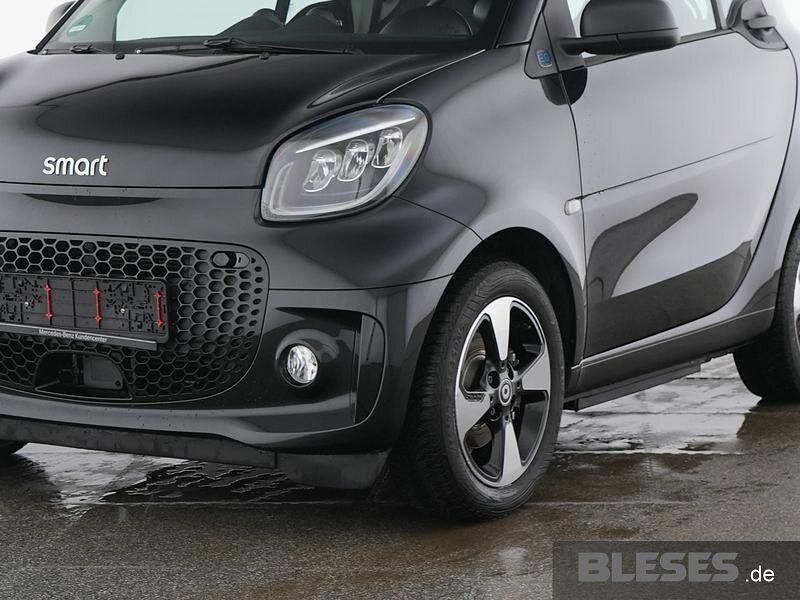 Gebraucht Smart ForTwo Coupé Exclusive 60 kW (82 PS) 2023 Schwarz Kleinwagen