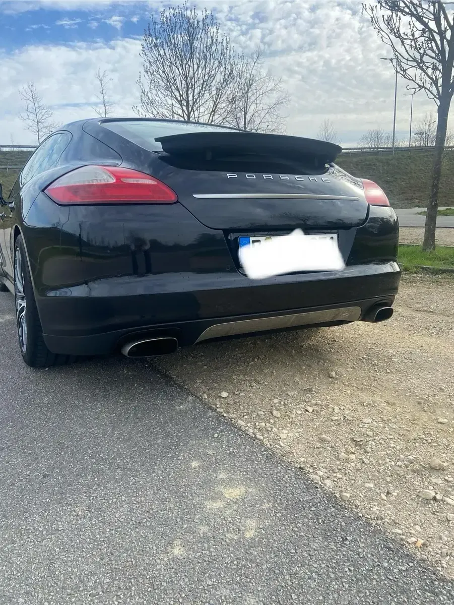 Gebraucht Porsche Panamera 300 PS (220 kW) 2013 Schwarz Kleinwagen