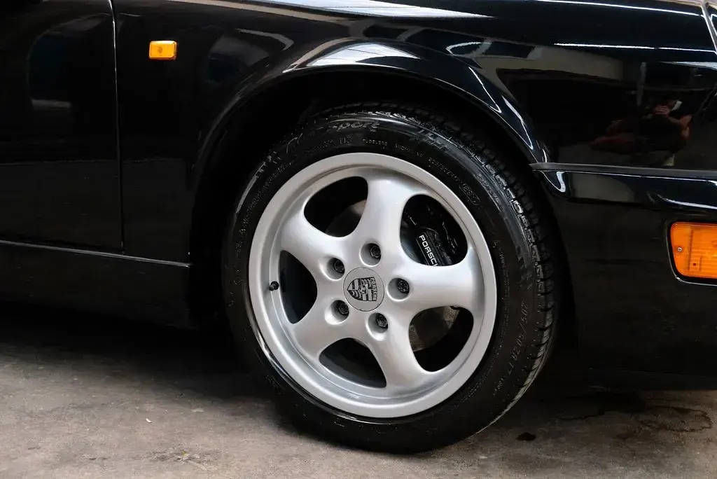 Gebraucht Porsche 911 Carrera Cabriolet 250 PS (183 kW) 1991 Schwarz Cabrio
