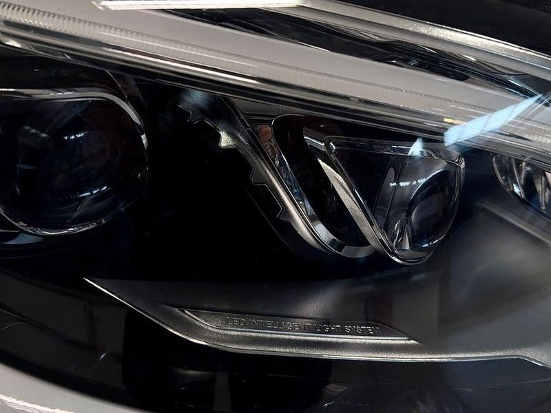 Gebraucht Mercedes GLE250 AMG line 204 PS (150 kW) 2017 Weiß SUV