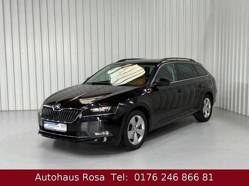 Schwarz Gebraucht 2018 Skoda Superb Ambition Kombi | 18.950 € (Fairer Preis) - Bild 1/4
